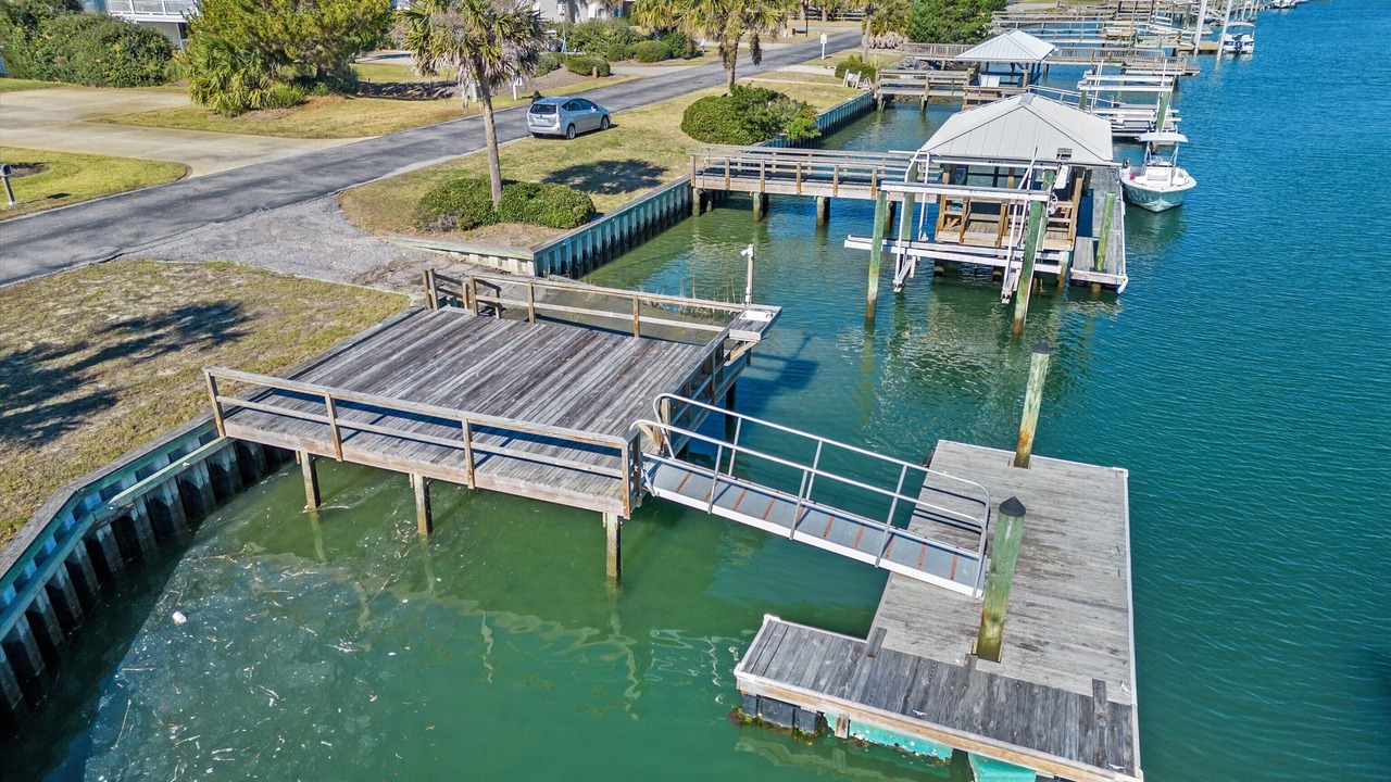 Photo of Others in Inlet Harbour