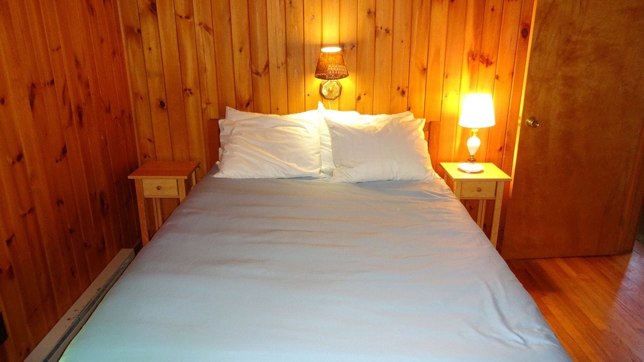 Photo of Bedroom in Raymond
