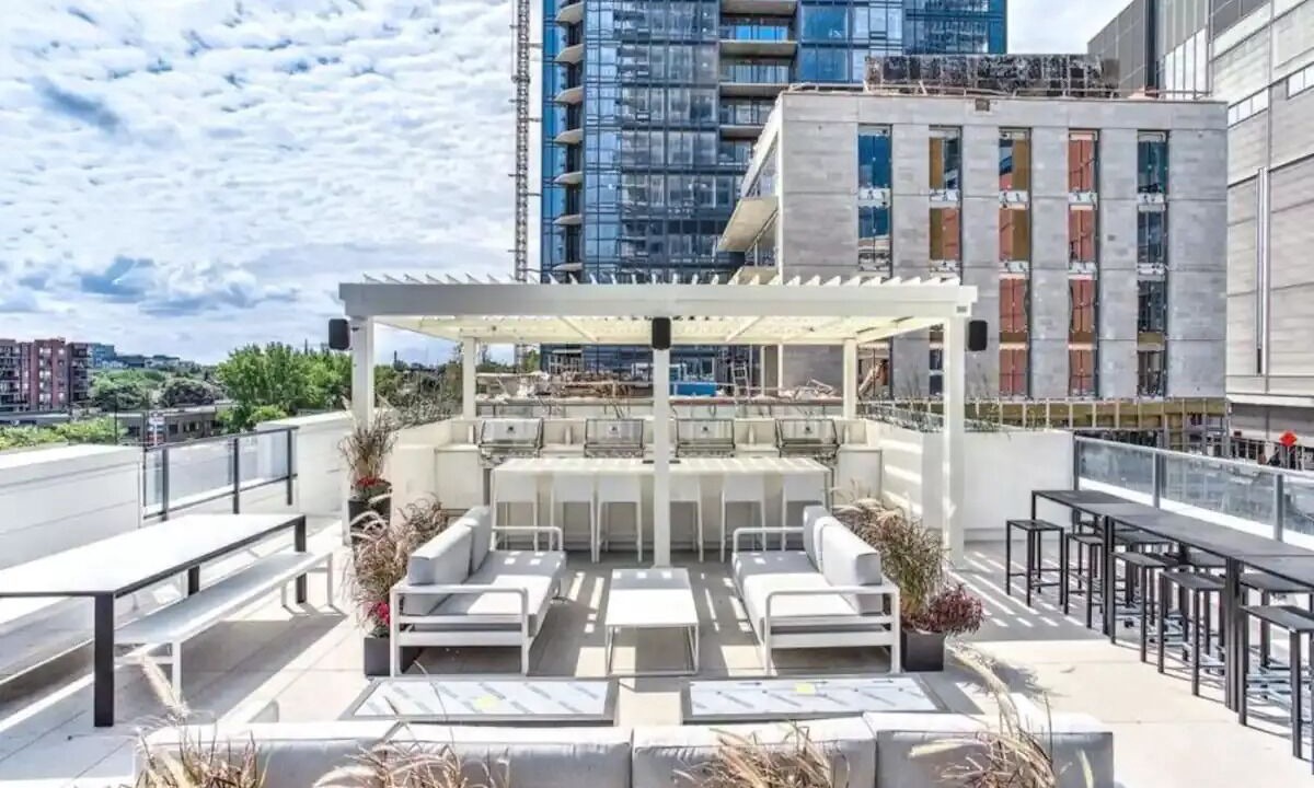 Photo of Outdoor in Downtown Montreal