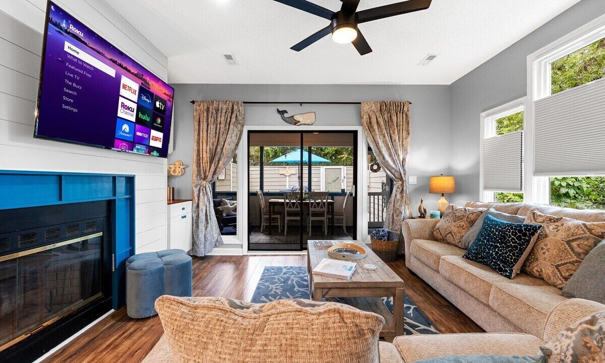 Photo of Livingroom in Briarcliffe Acres