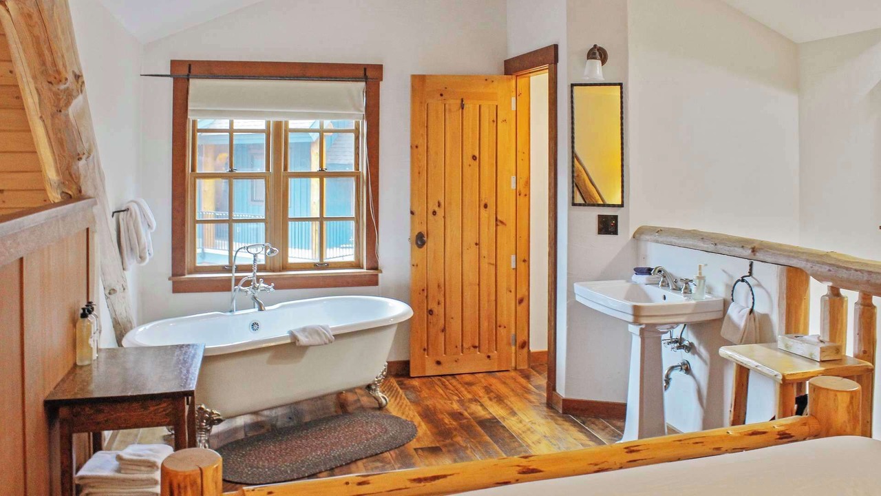 Photo of Bathroom in Fernie