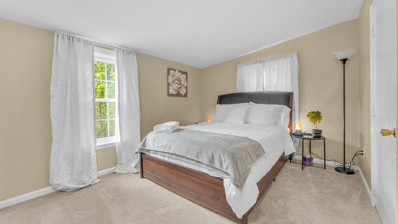 Photo of Bedroom in Old Town Fredericksburg