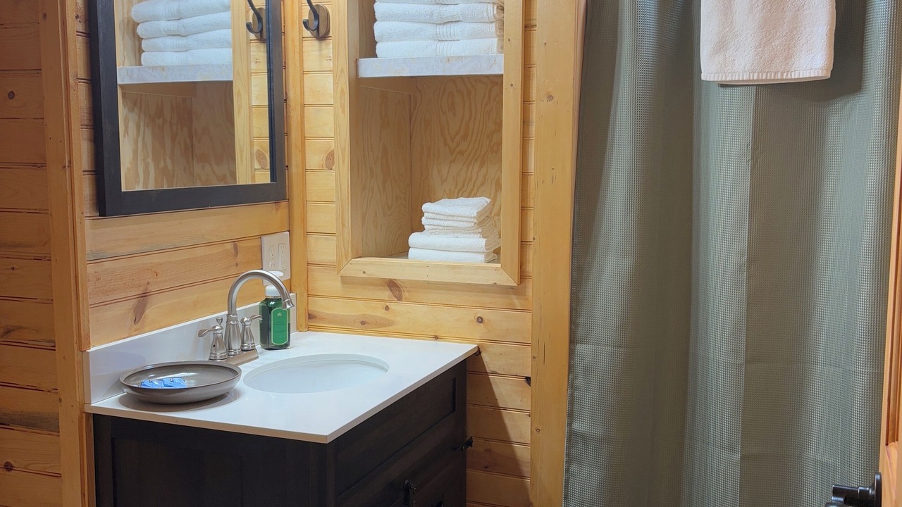 Photo of Bathroom in Topton