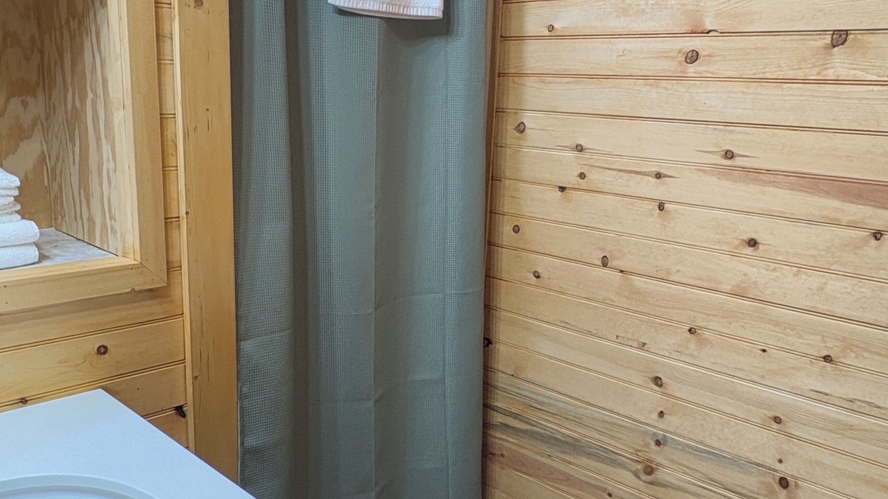 Photo of Bathroom in Topton