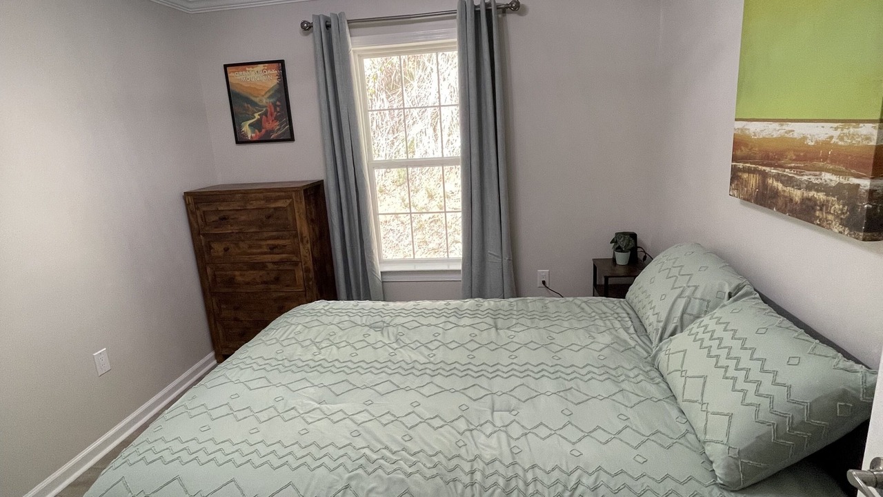Photo of Bedroom in Bryson City