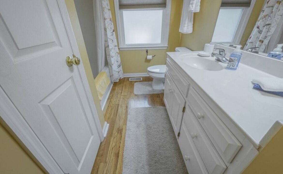 Photo of Bathroom in Reed Creek