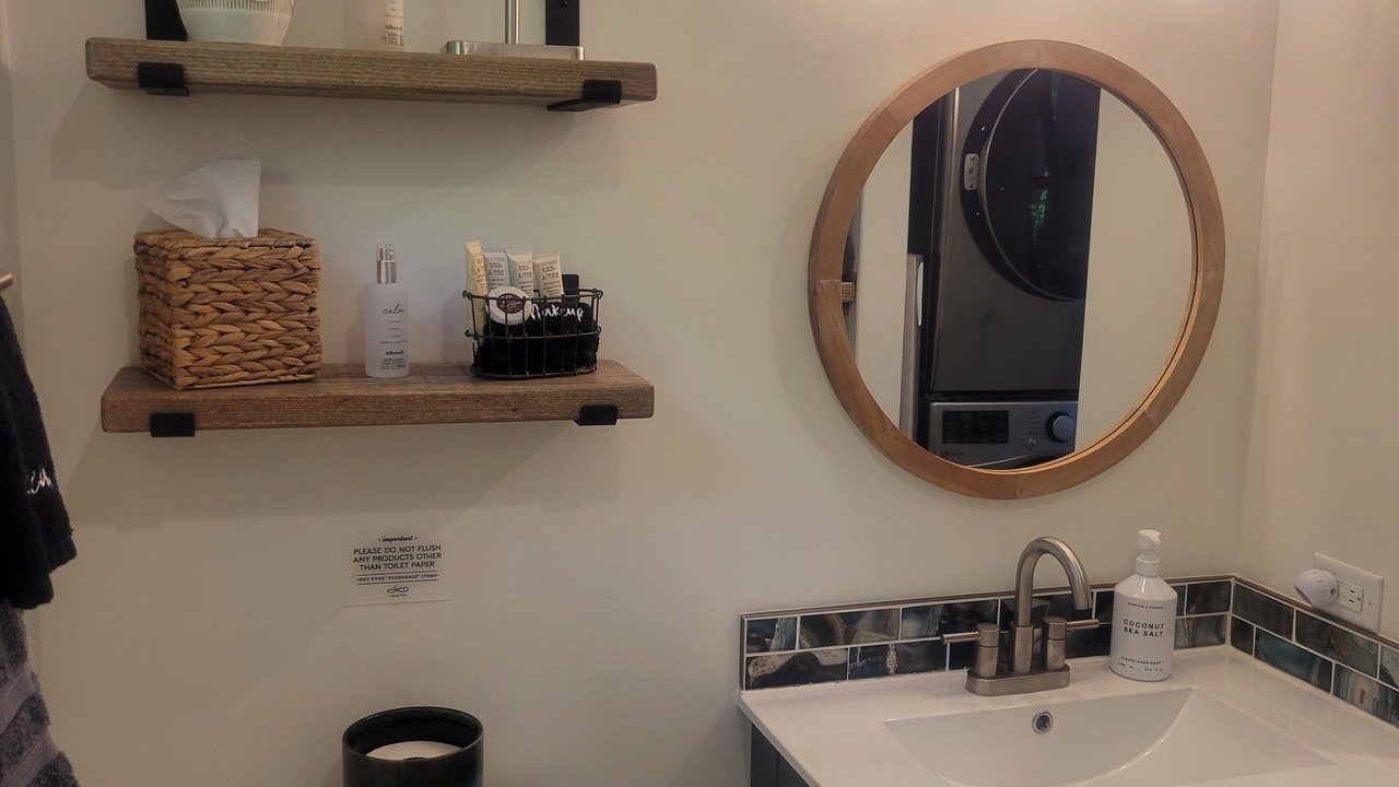 Photo of Bathroom in Rutherfordton