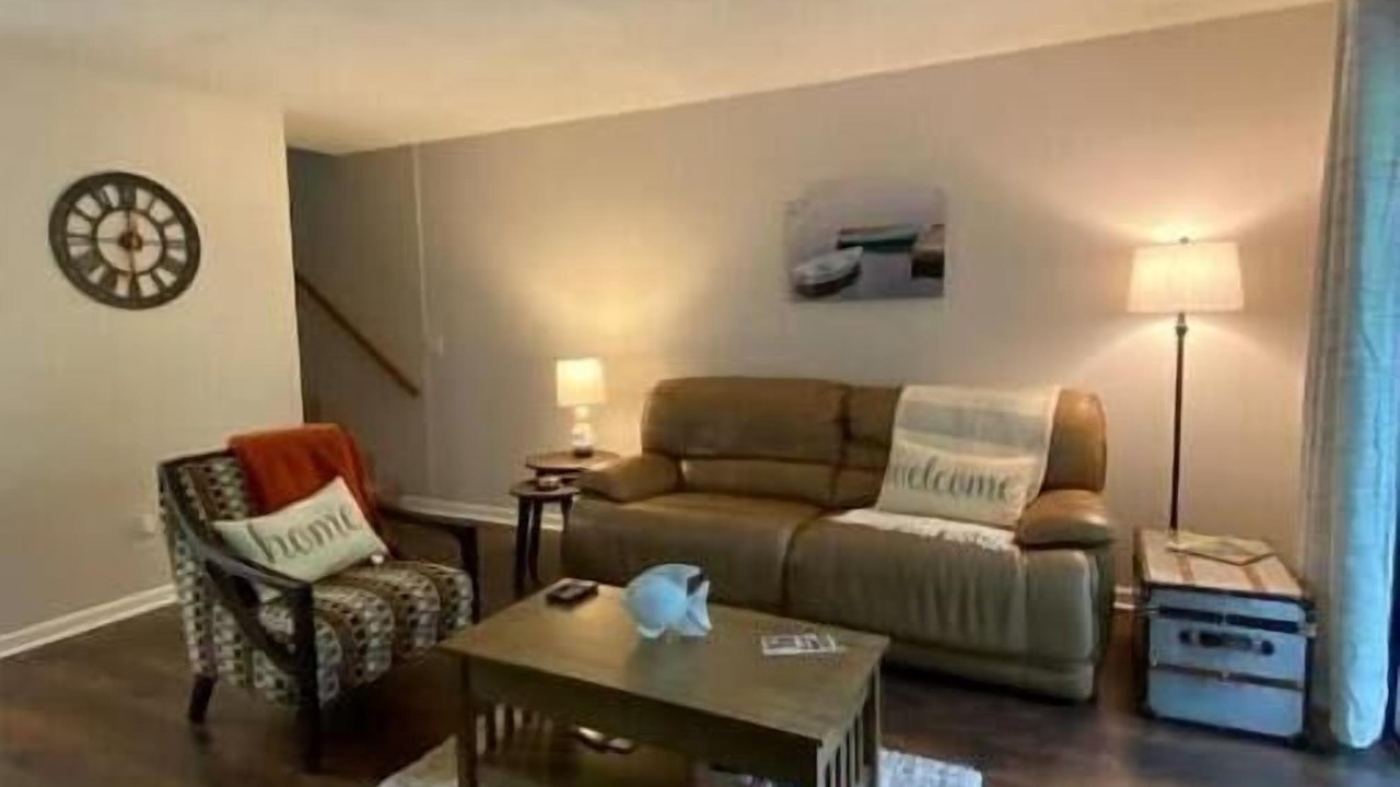 Photo of Bedroom in Salem