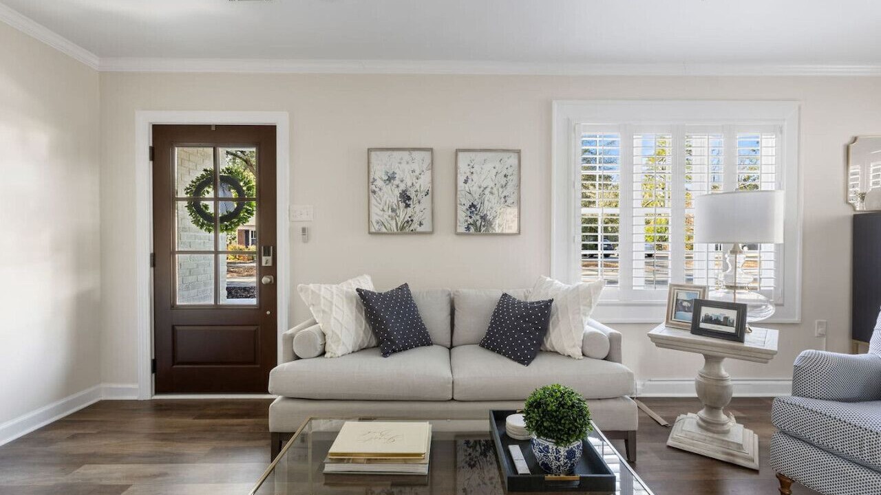 Photo of Livingroom in Rosewood