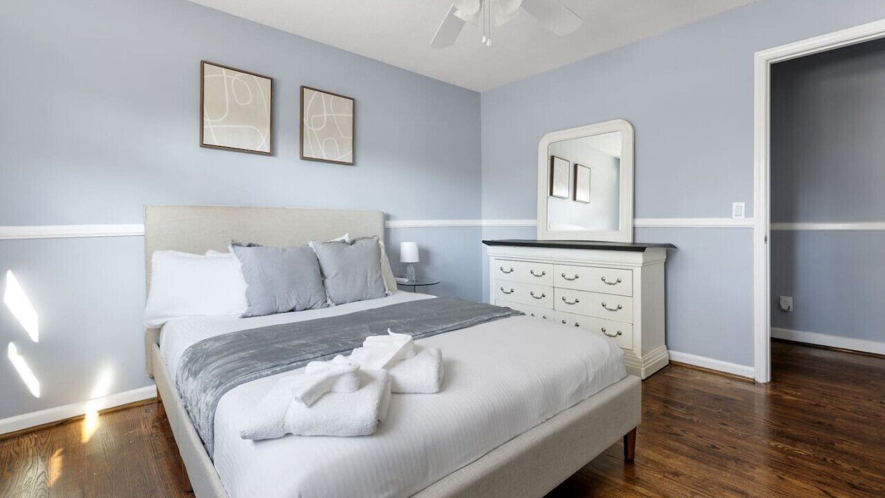 Photo of Bedroom in Seven Oaks