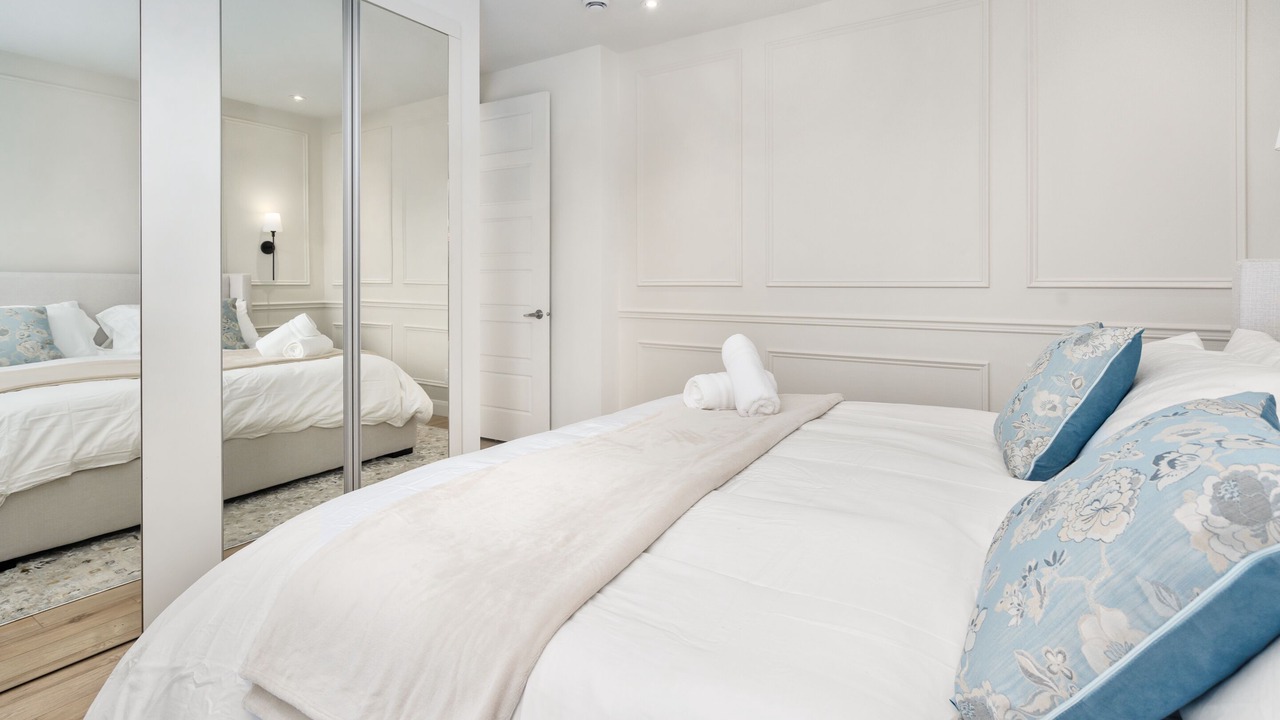 Photo of Bedroom in Laval