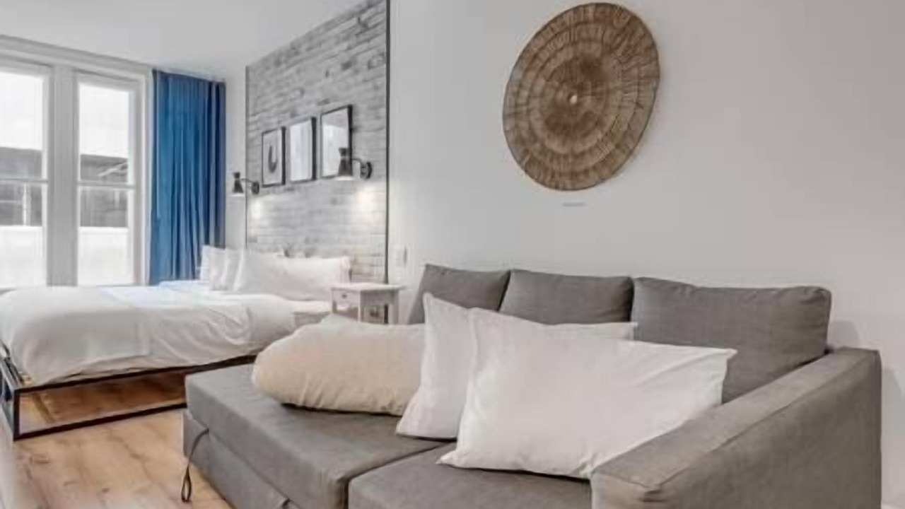 Photo of Bedroom in La Cite-Limoilou