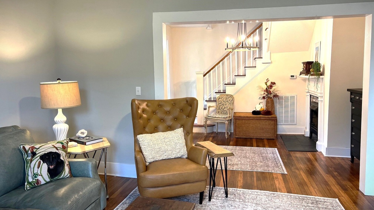 Photo of Livingroom in Livingston