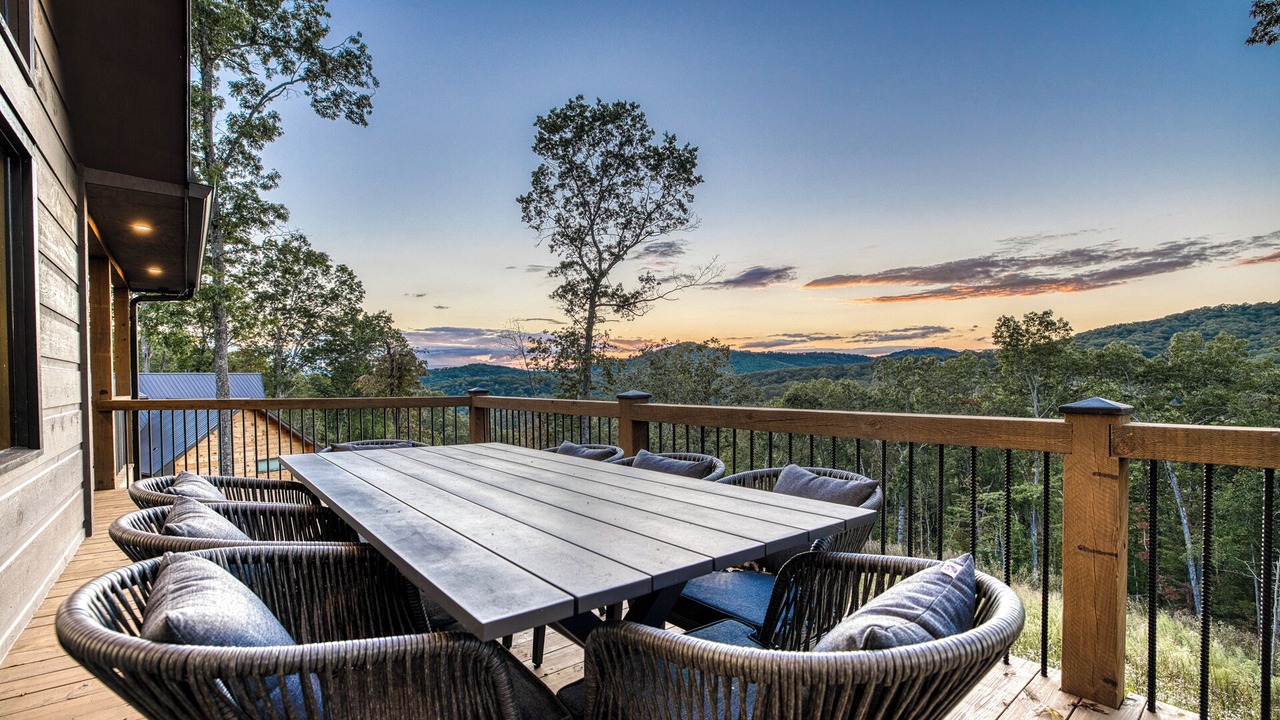 Photo of Outdoor in Mineral Bluff