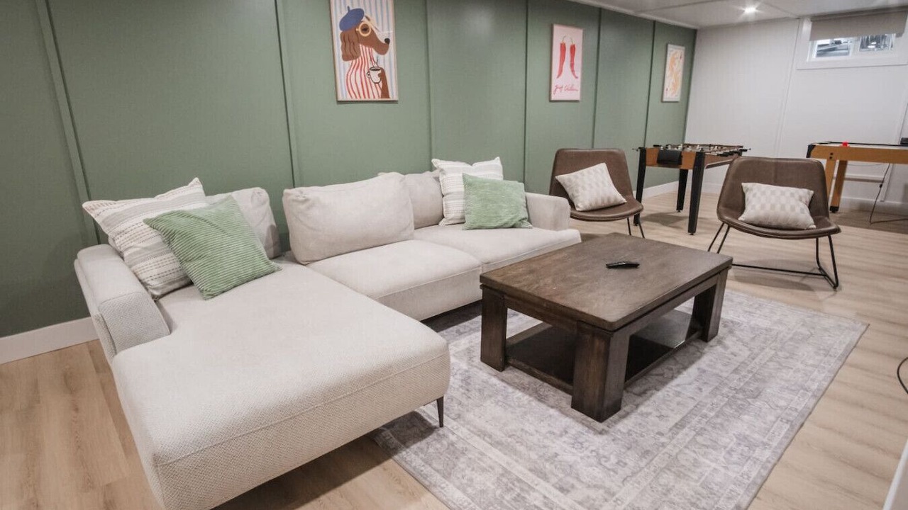 Photo of Livingroom in Edmonton