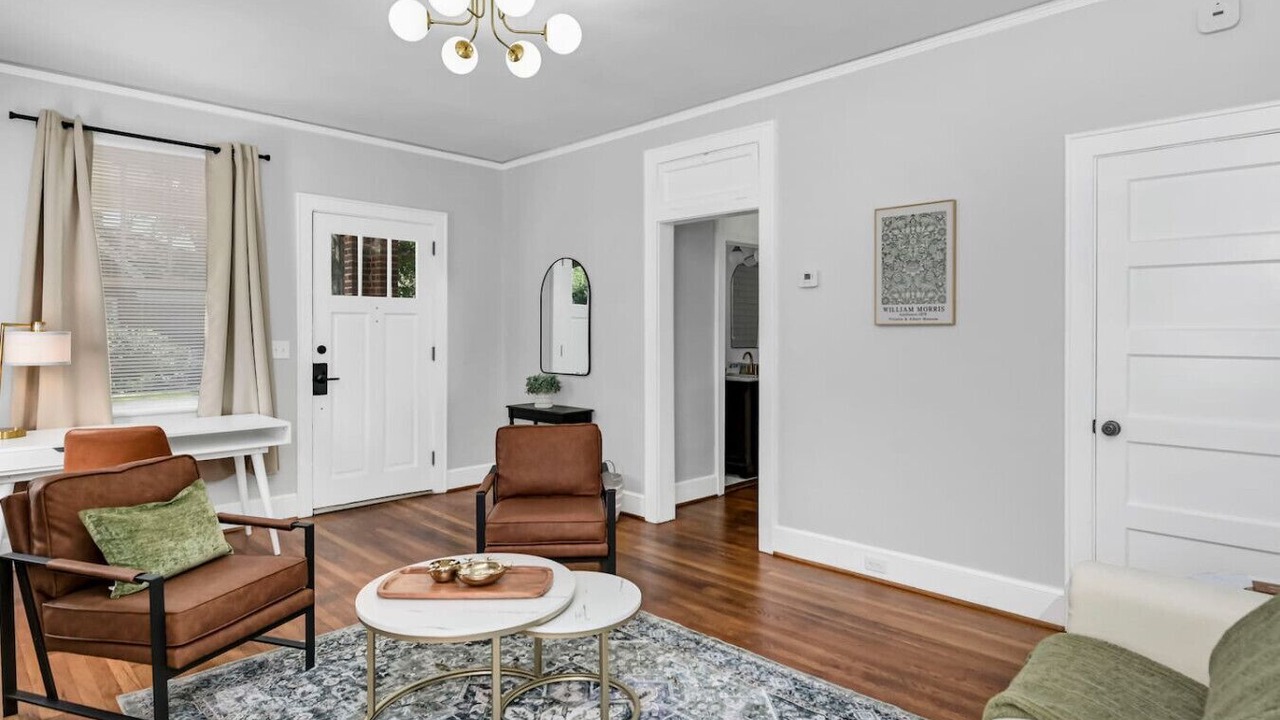 Photo of Livingroom in Shandon