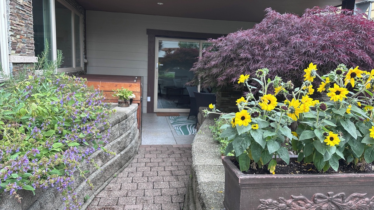 Photo of Outdoor in West Vancouver