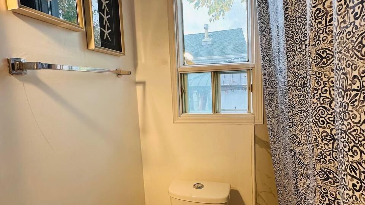 Photo of Bathroom in St. James