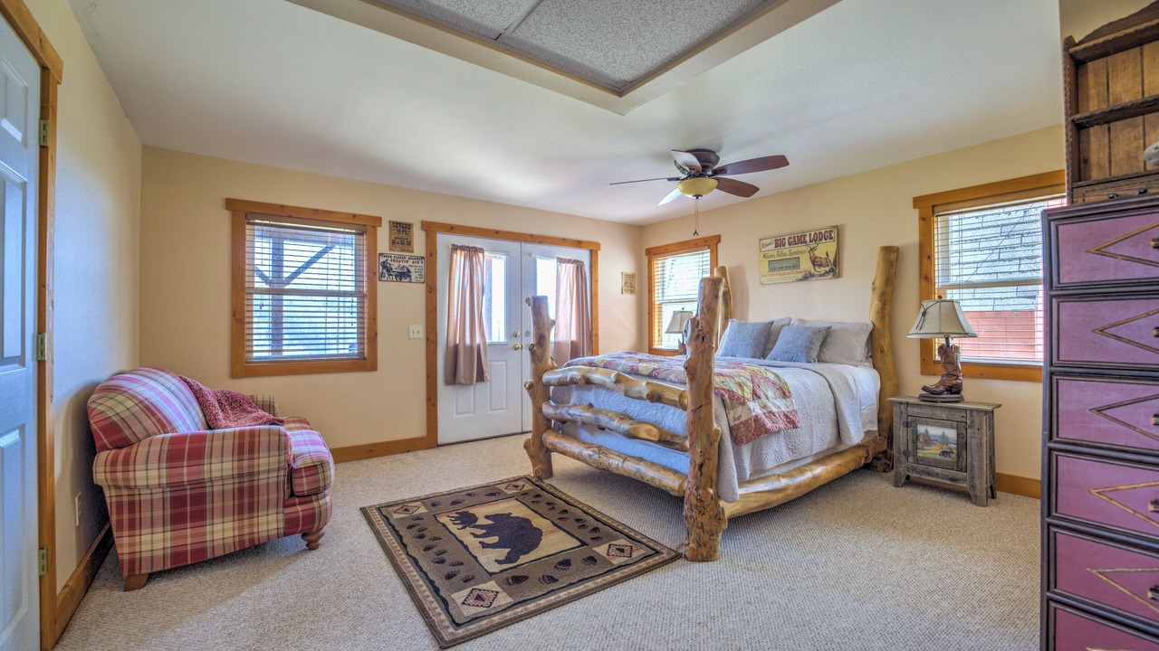 Photo of Bedroom in Waynesville