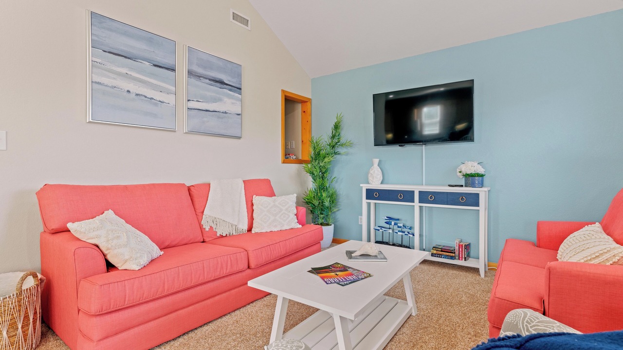 Photo of Livingroom in Wind Over Waves