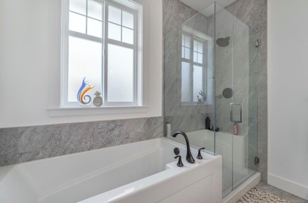 Photo of Bathroom in Osoyoos