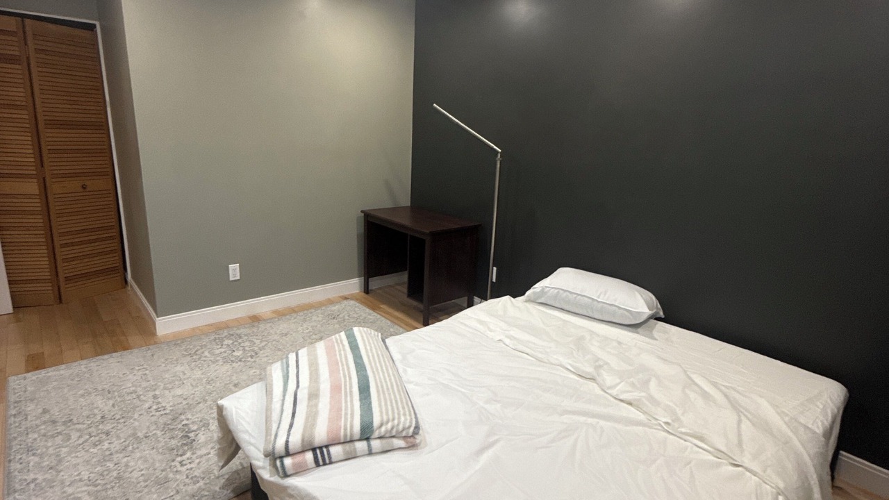 Photo of Bedroom in Ottawa Division