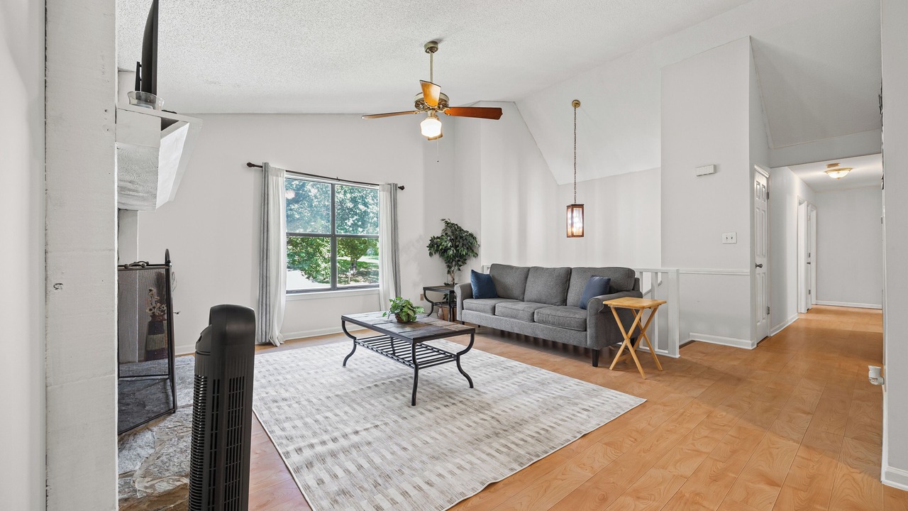 Photo of Livingroom in Mint Hill