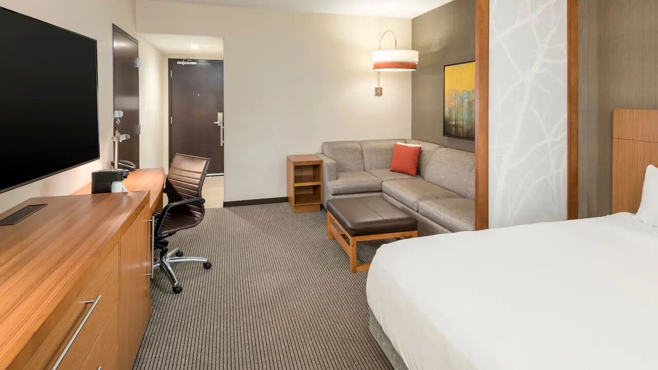 Photo of Bedroom in Greenville Downtown