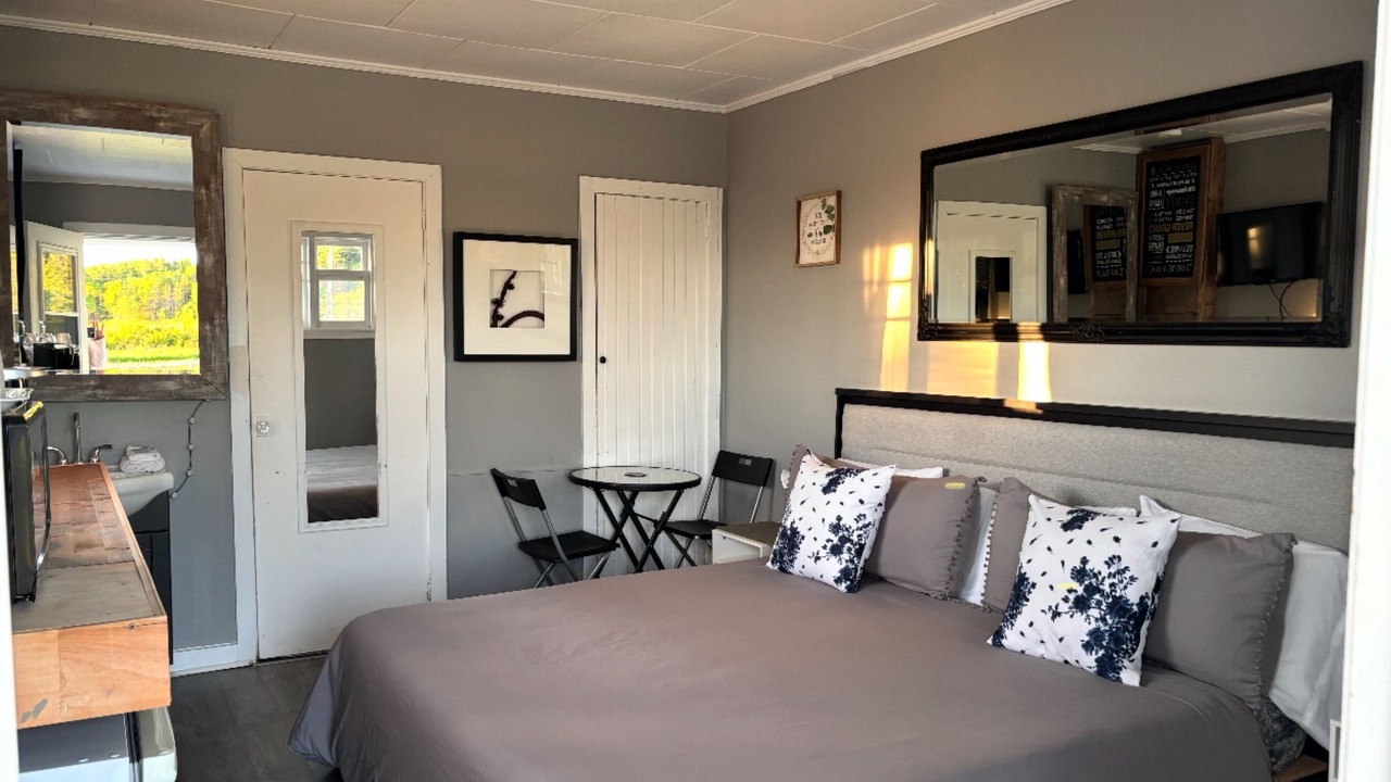 Photo of Bedroom in Sainte-Flavie