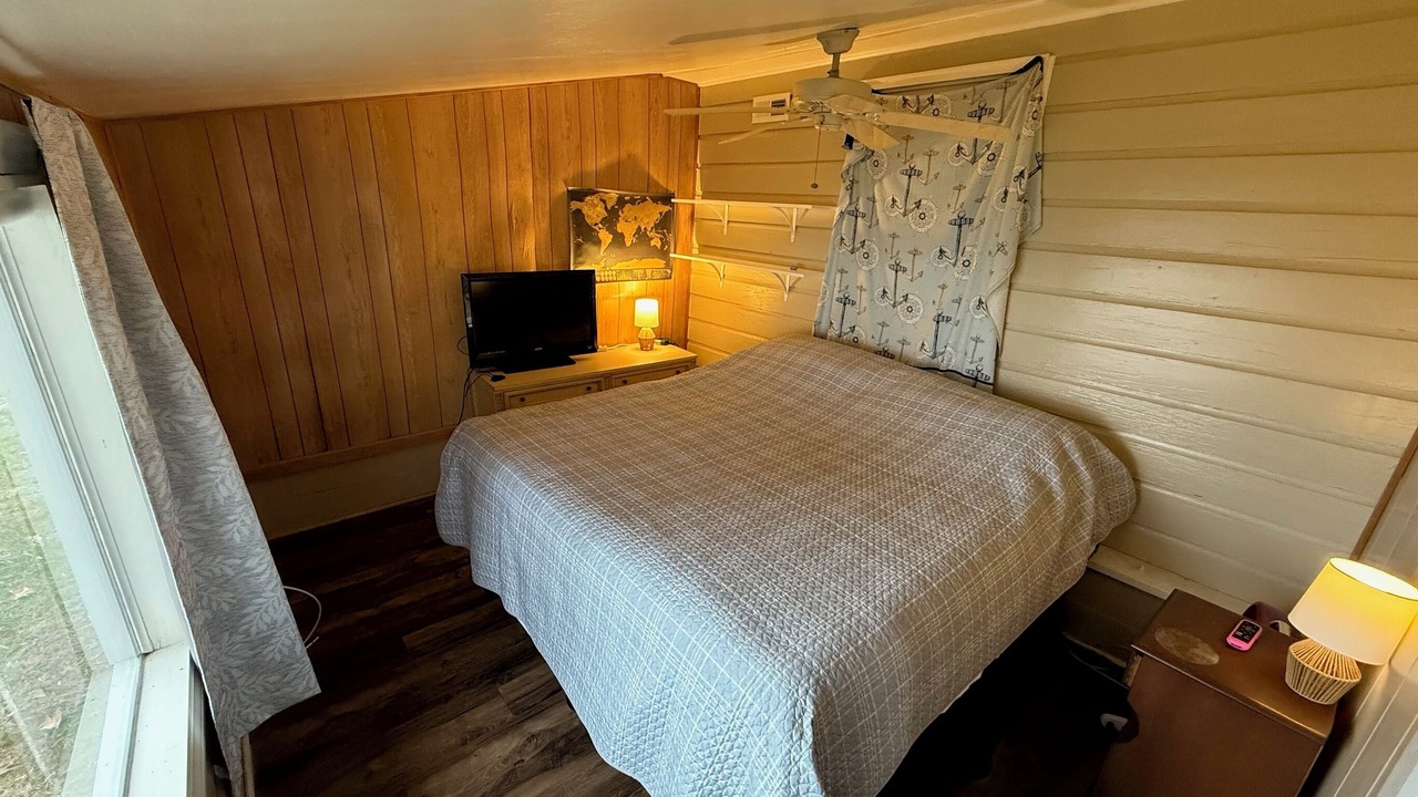 Photo of Bedroom in Eutawville