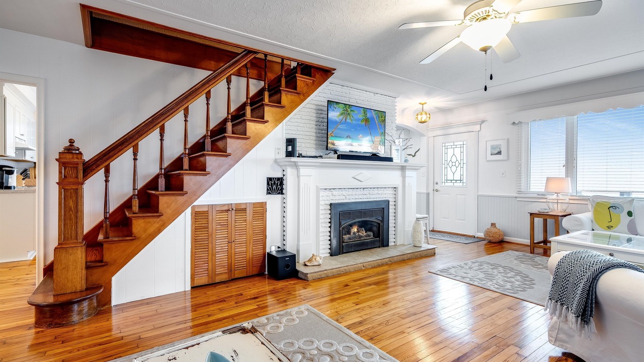 Photo of Livingroom in Leamington