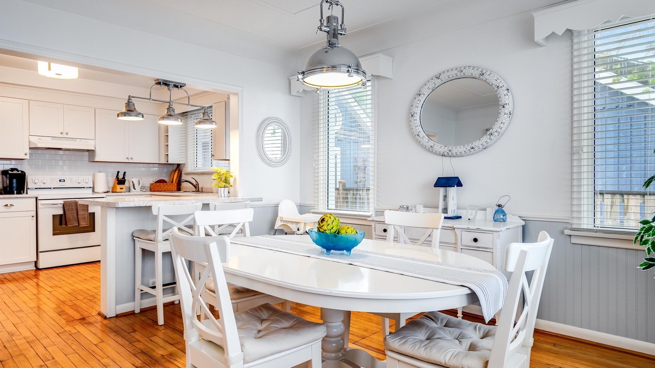 Photo of Livingroom in Leamington