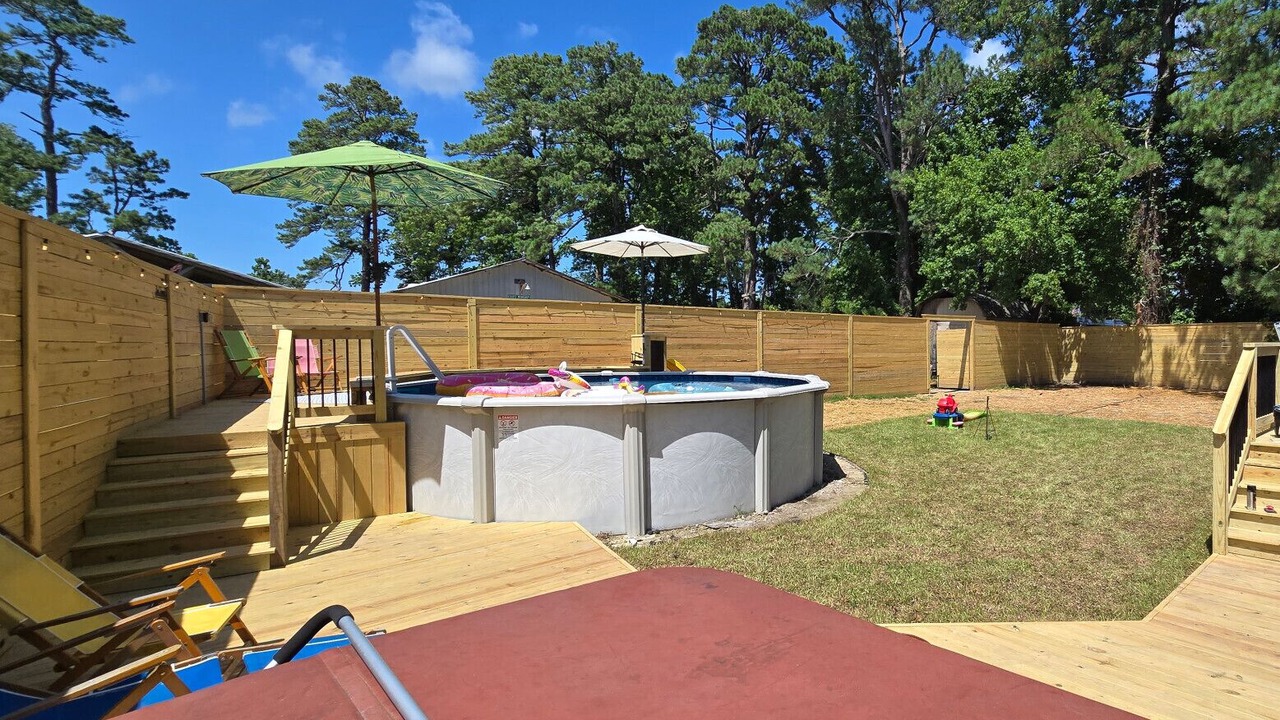 Photo of Outdoor in Peletier