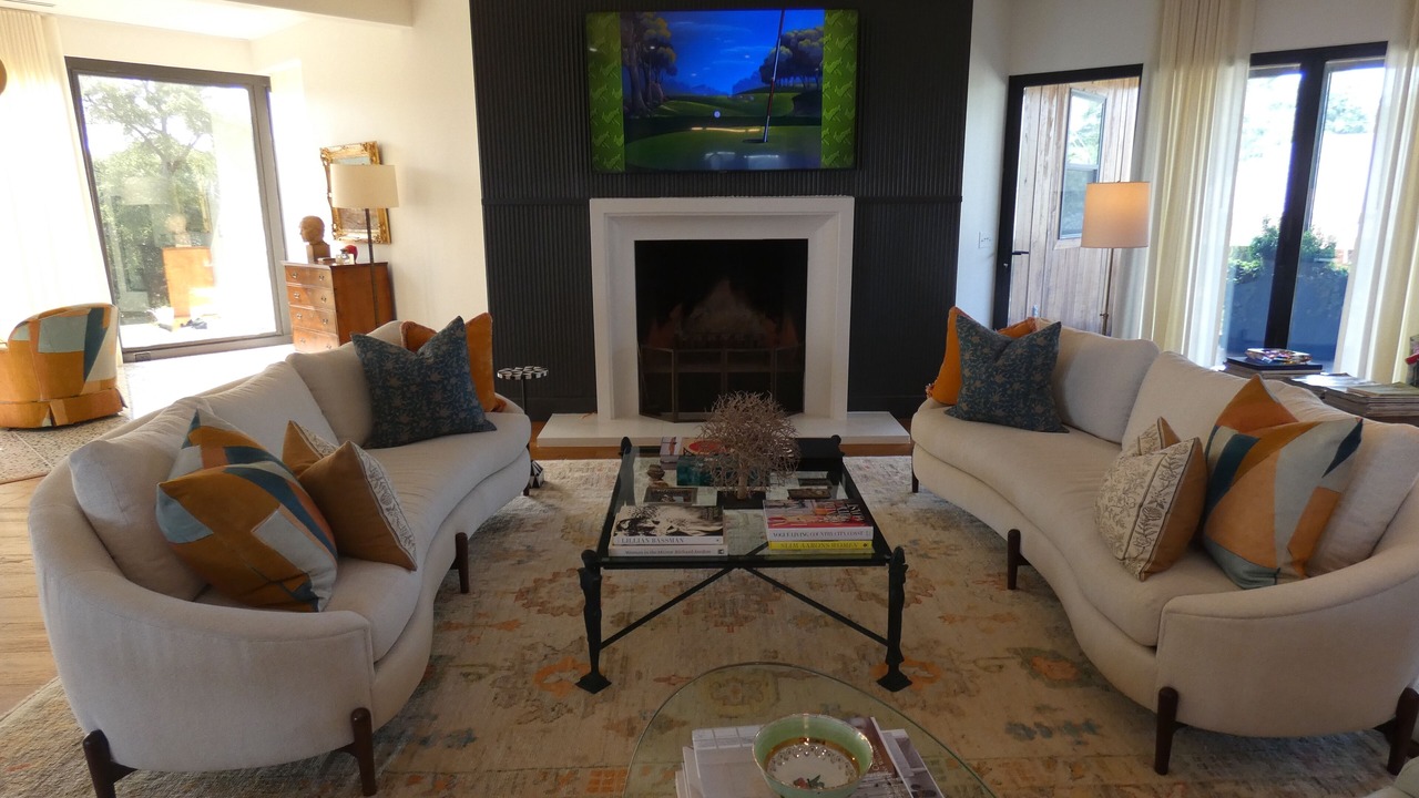 Photo of Livingroom in Forest Hills