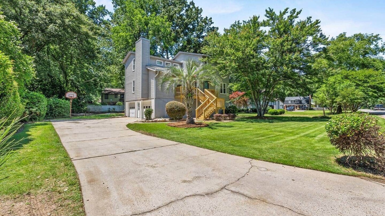 Photo of Outdoor in Harbison