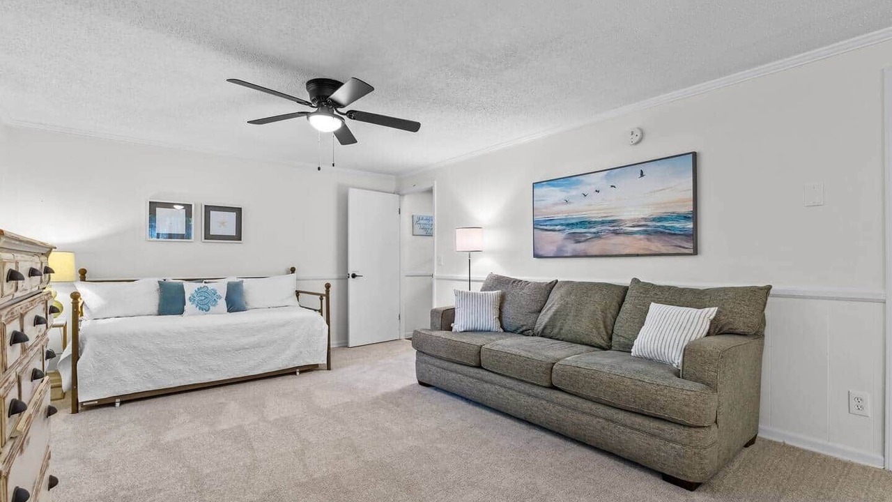 Photo of Livingroom in Harbison