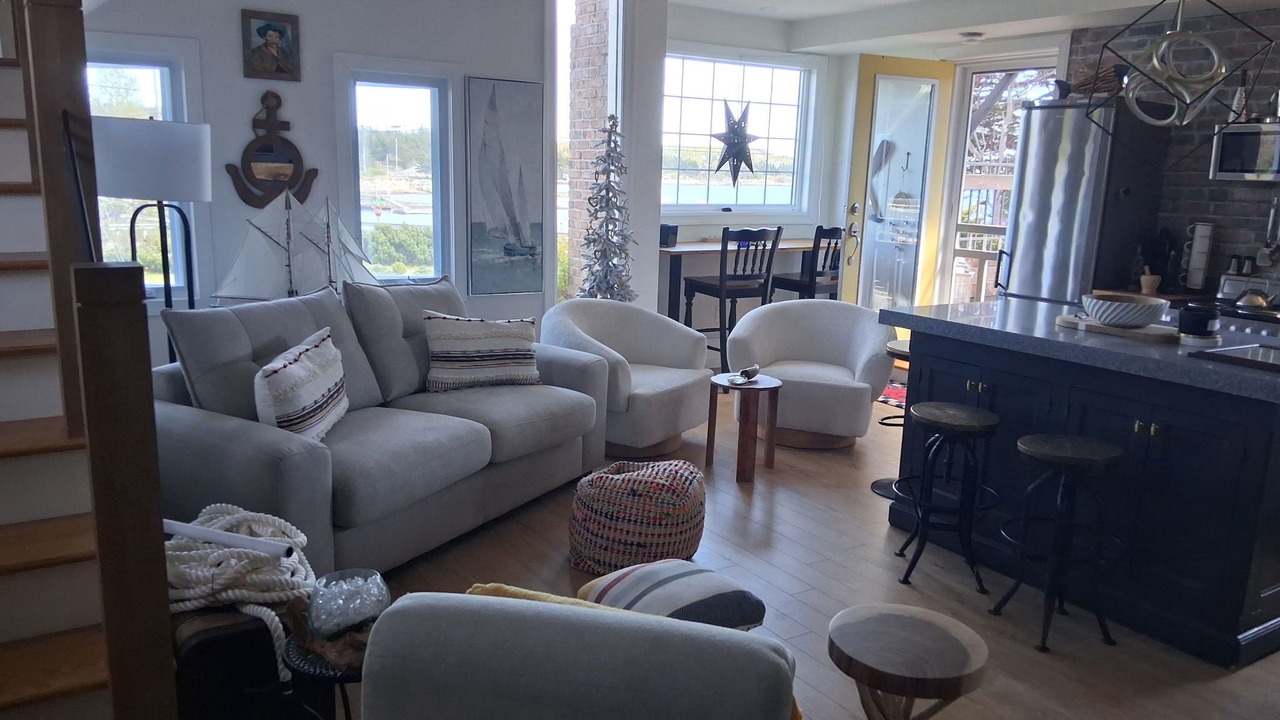 Photo of Livingroom in Ketch Harbour