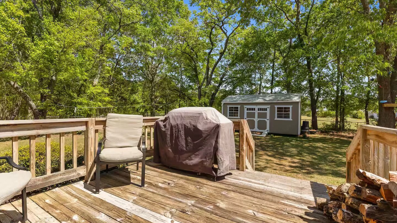 Photo of Patio Balcony in Cape Fear