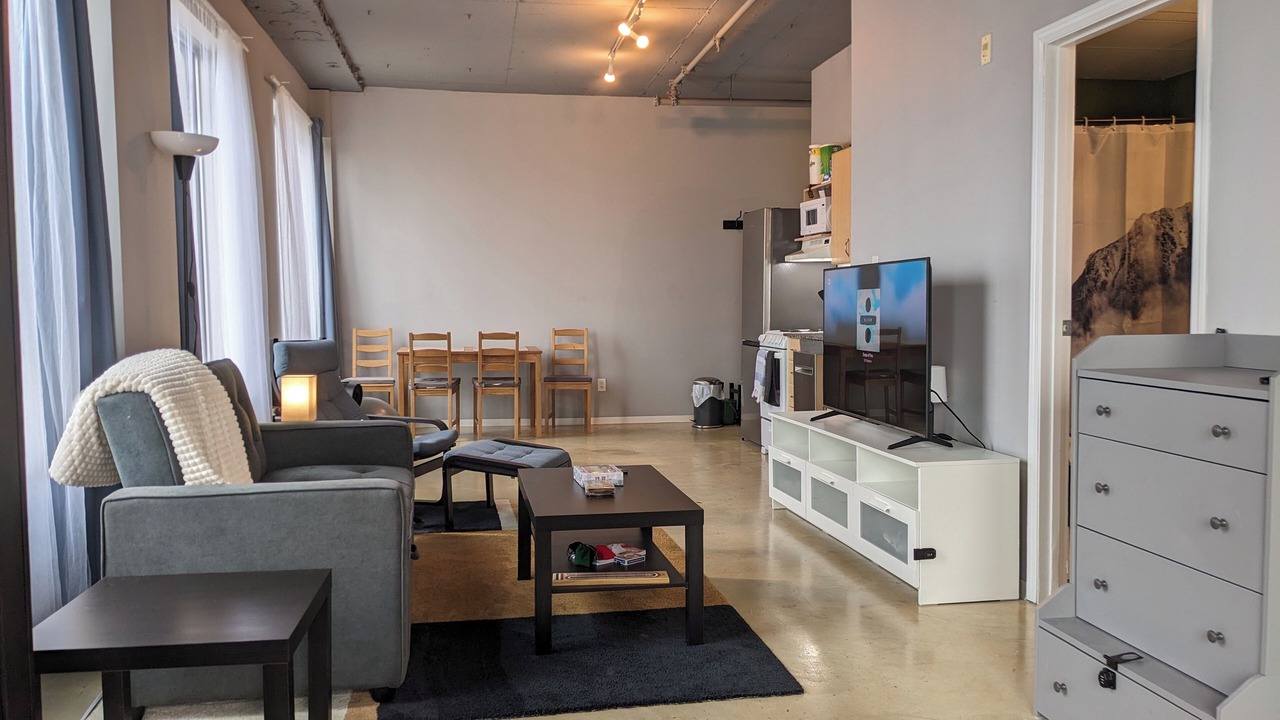 Photo of Livingroom in Downtown Edmonton
