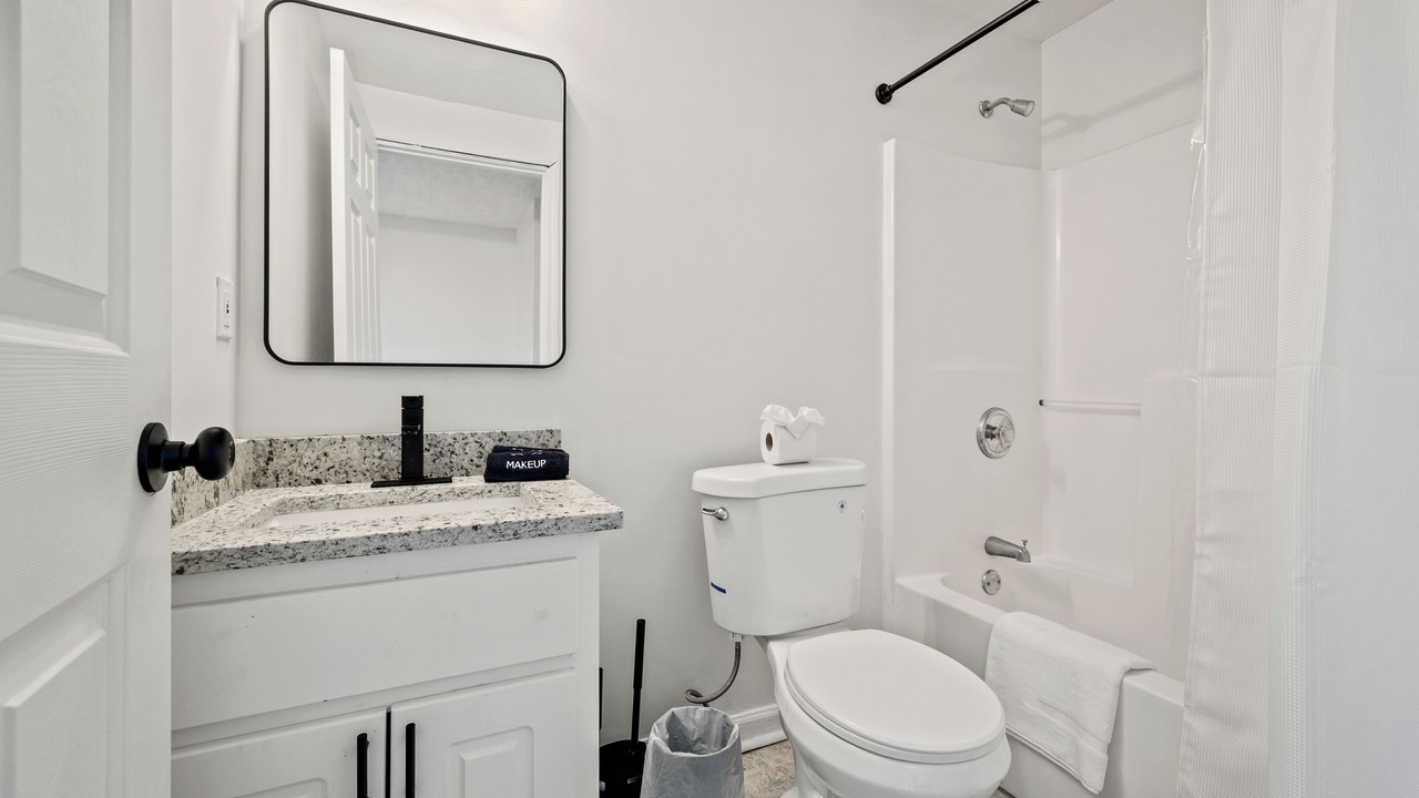 Photo of Bathroom in Lithonia