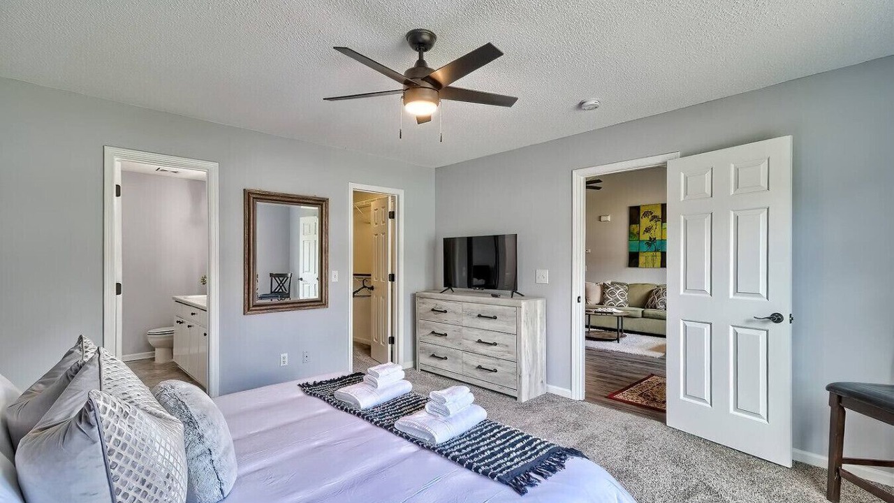 Photo of Bedroom in Huntcliff