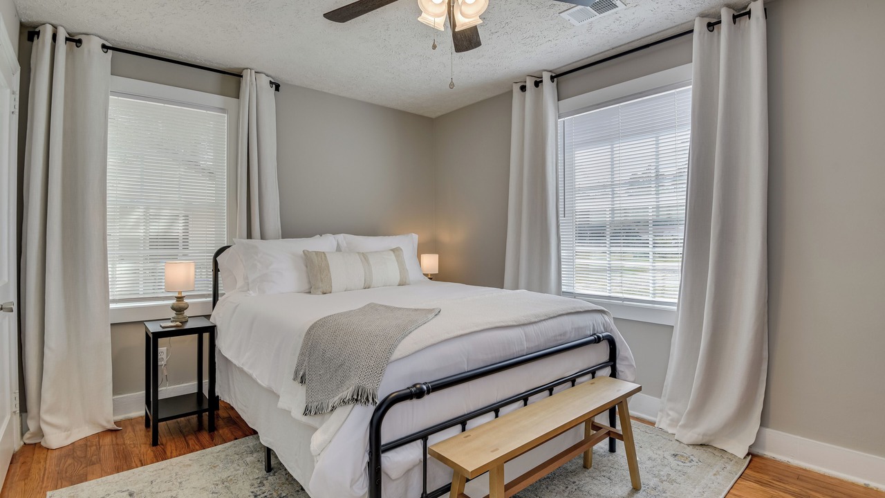 Photo of Bedroom in Augusta