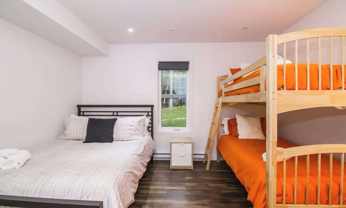 Photo of Bedroom in Petite-Riviere-Saint-Francois