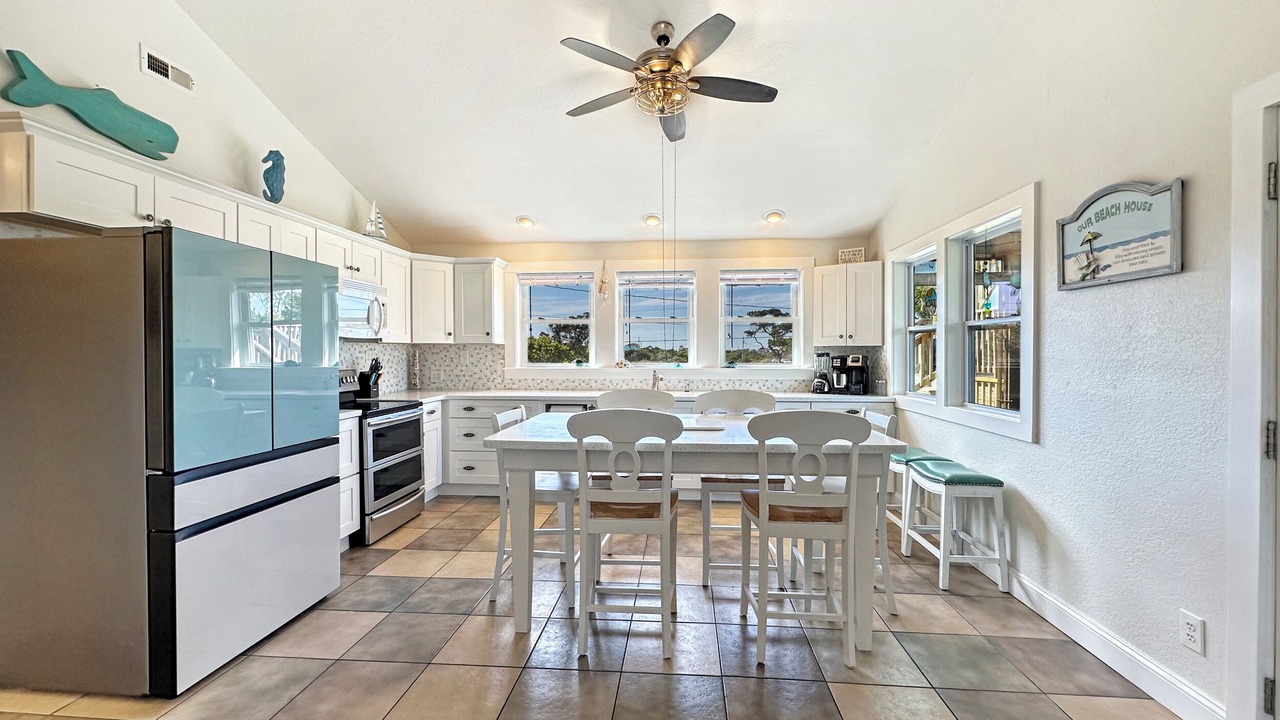 Photo of Kitchen in Hatteras