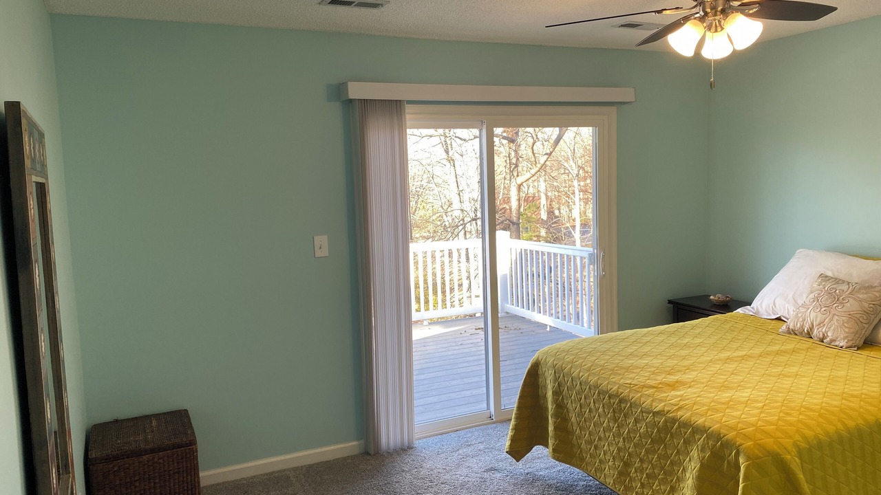Photo of Bedroom in Huddleston