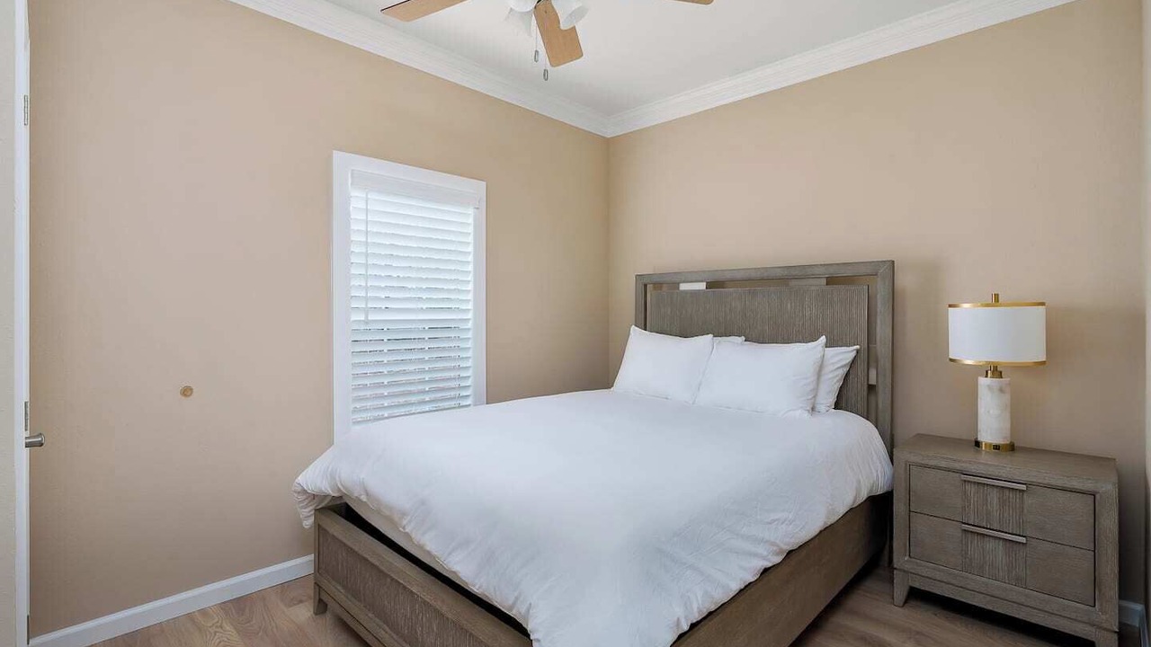 Photo of Bedroom in Six Mile