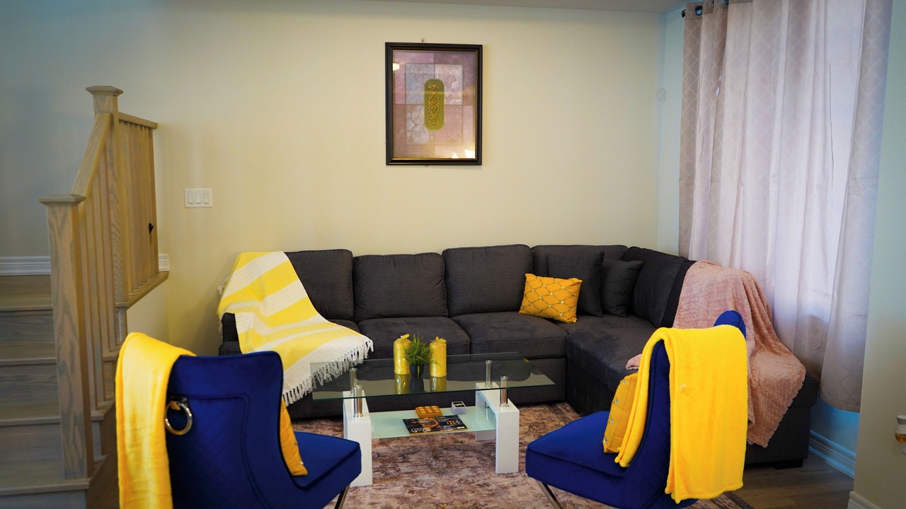 Photo of Livingroom in Mount Pleasant