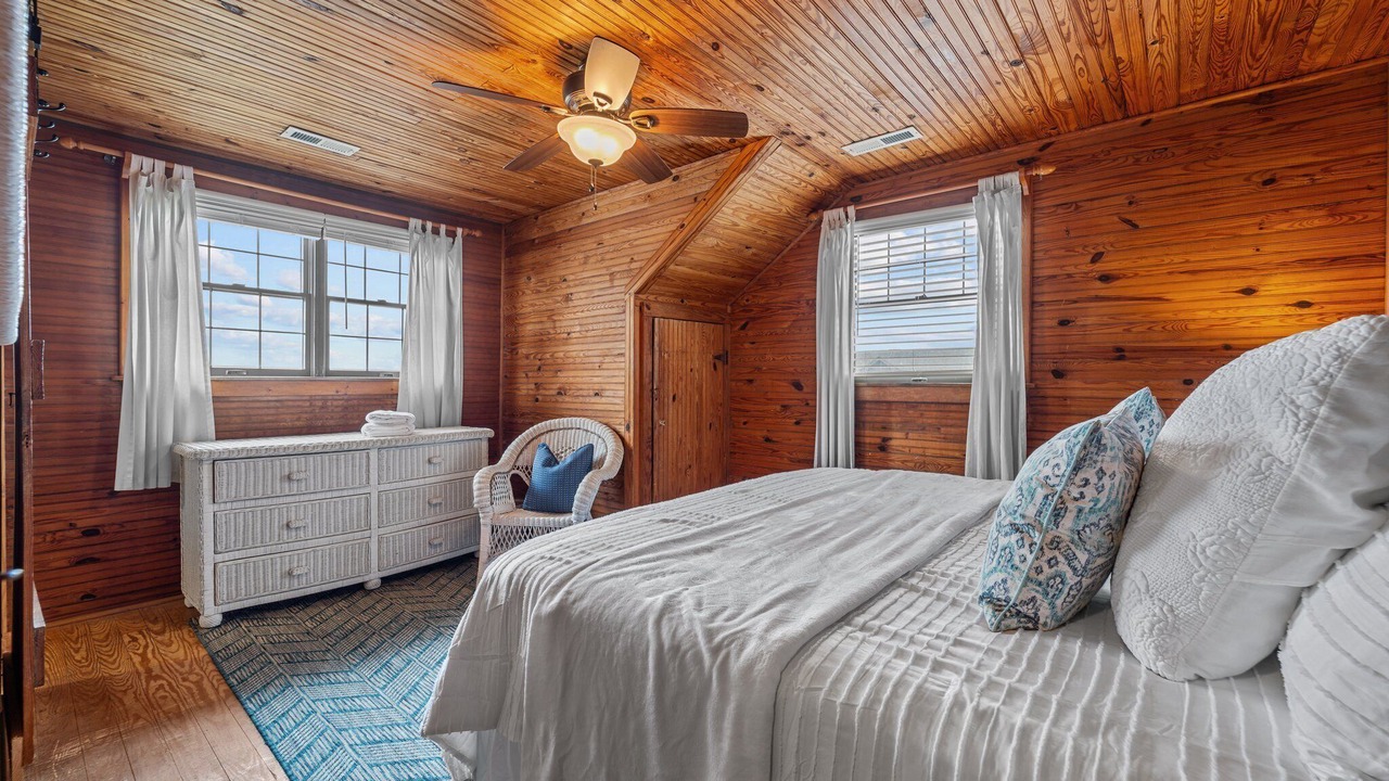 Photo of Bedroom in Nags Head