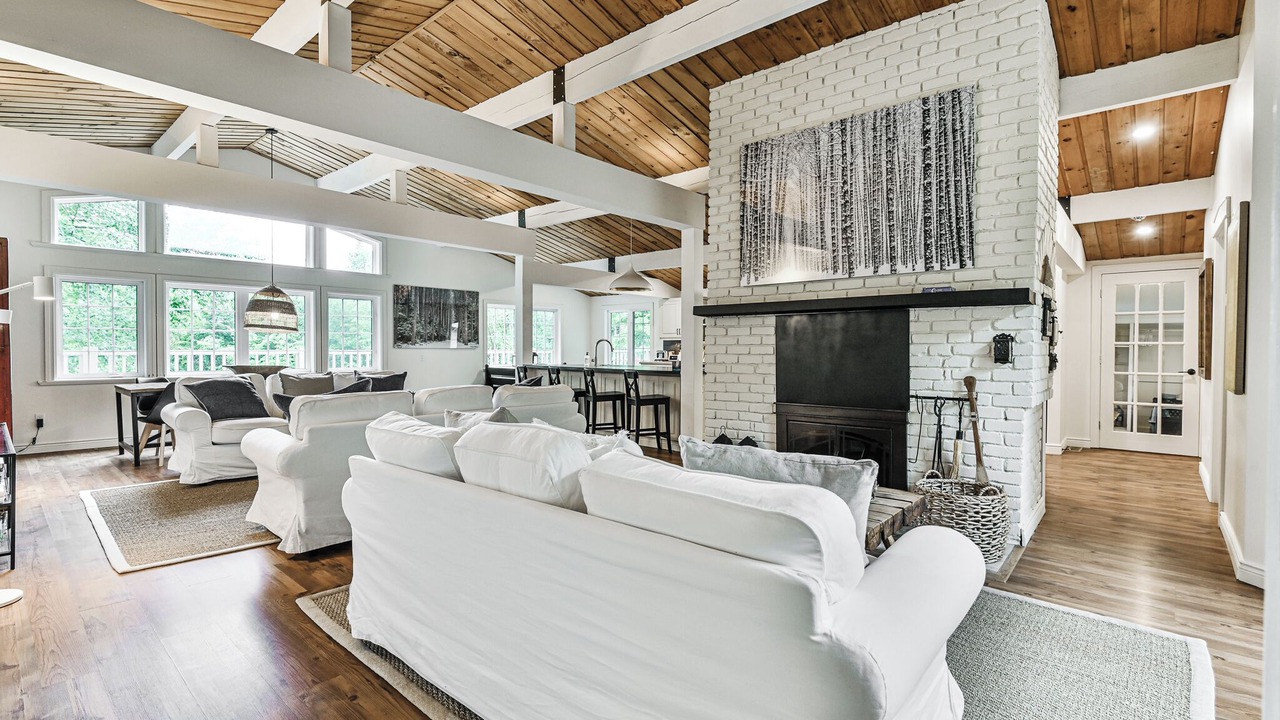 Photo of Livingroom in Mont-Tremblant