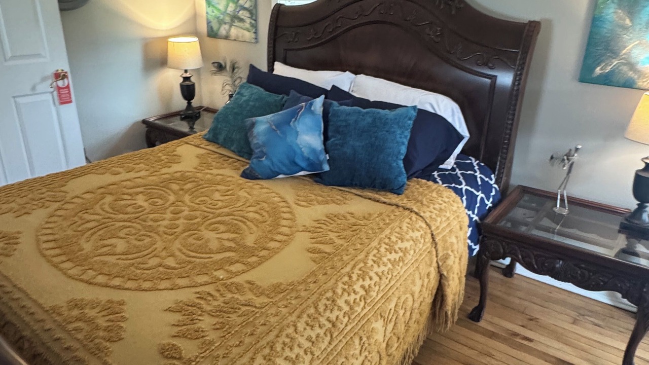 Photo of Bedroom in Hickman